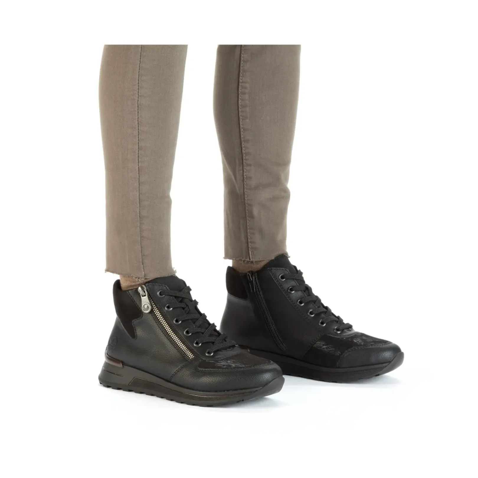 Clearance Rieker Sznurowane Buty Damskie W Kolorze Glebokiej Czerni