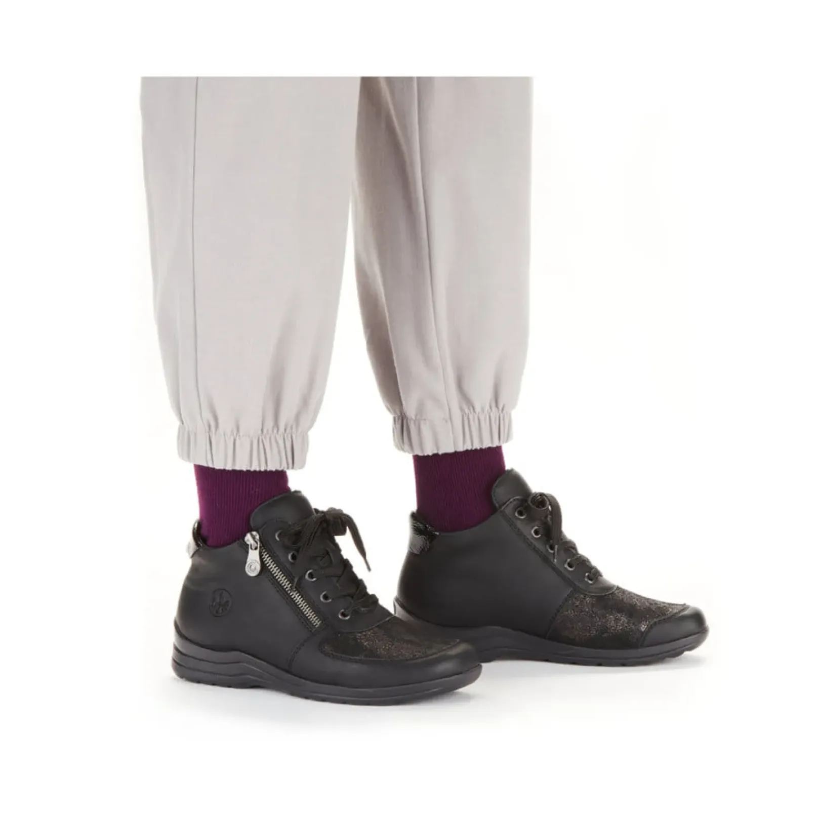 Best Rieker Sznurowane Buty Damskie W Kolorze Glebokiej Czerni